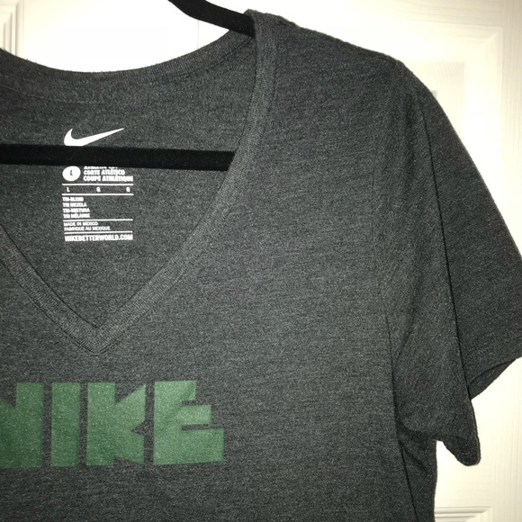 Nike V-Neck T-Shirt - Gray - Picture 3 of 4